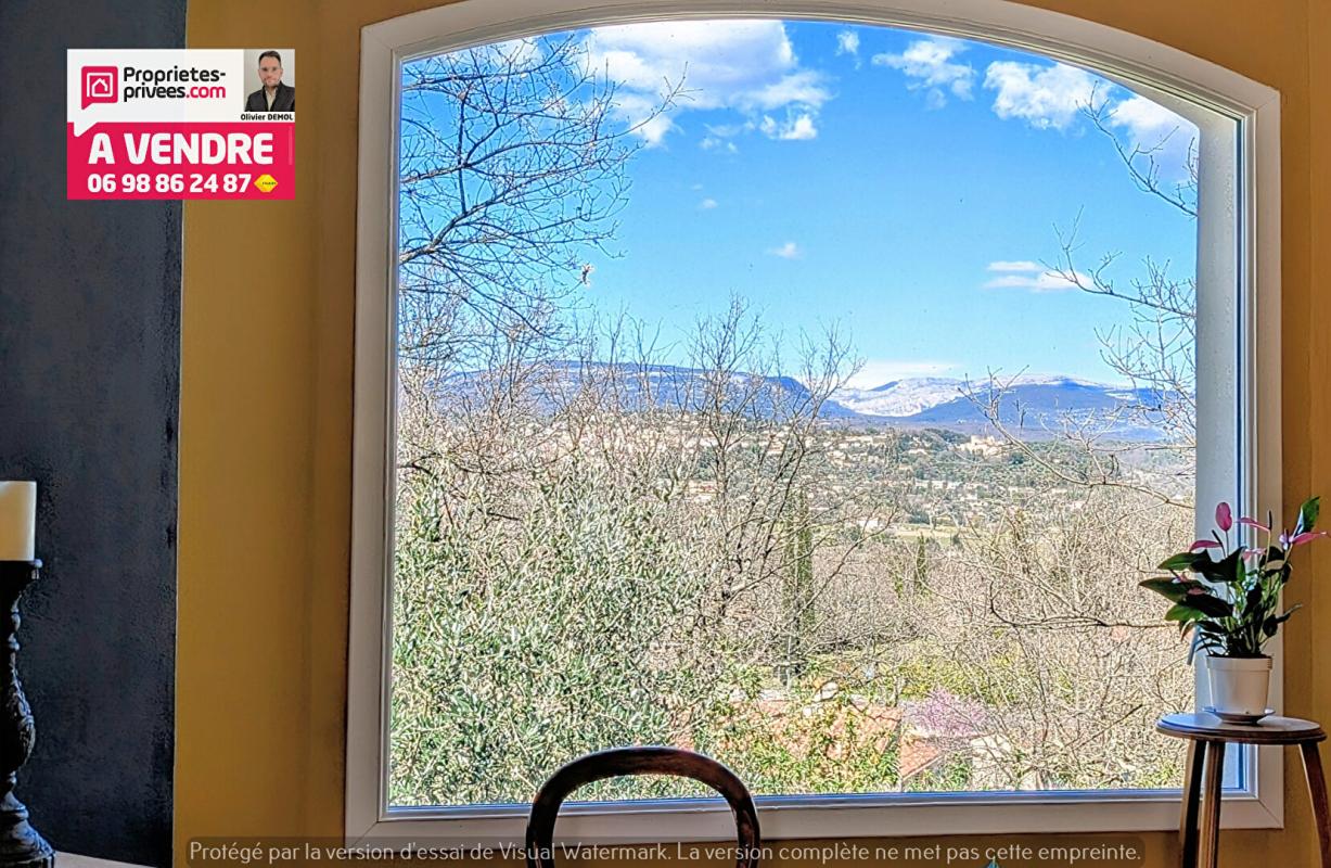 FAYENCE BELLE VILLA RECENTE de 215 m² Hab; 160 m² + 2 PIECES 50 m². CALME ET RESIDENTIEL 13