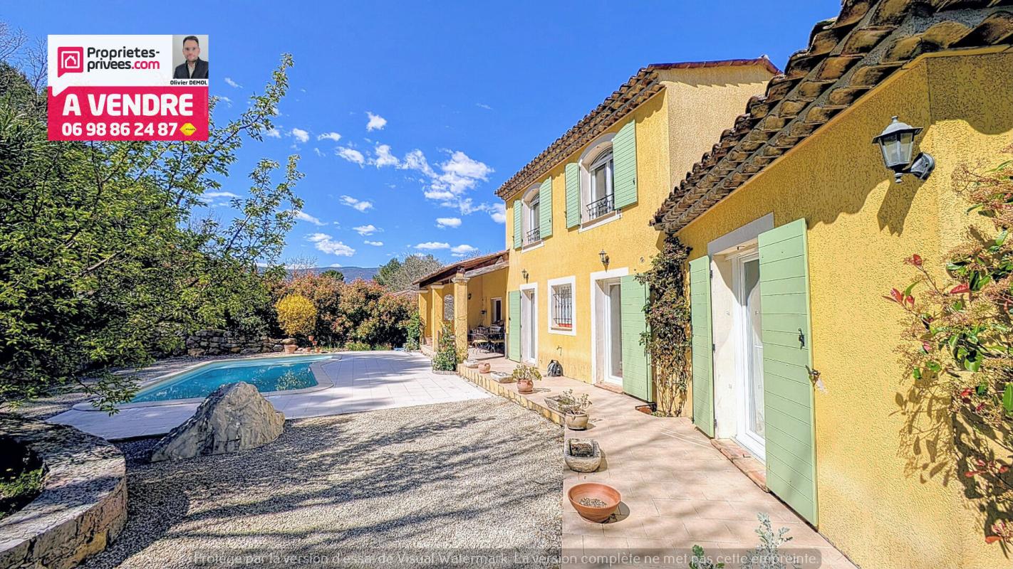 FAYENCE BELLE VILLA RECENTE de 215 m² Hab; 160 m² + 2 PIECES 50 m². CALME ET RESIDENTIEL 6