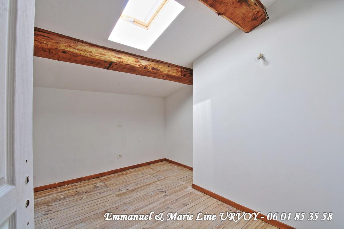 BEAUCAIRE 30300 BEAUCAIRE - Maison 174 m² - idéal familles nombreuses - piscine - jardin - dépendance 36 m² 11