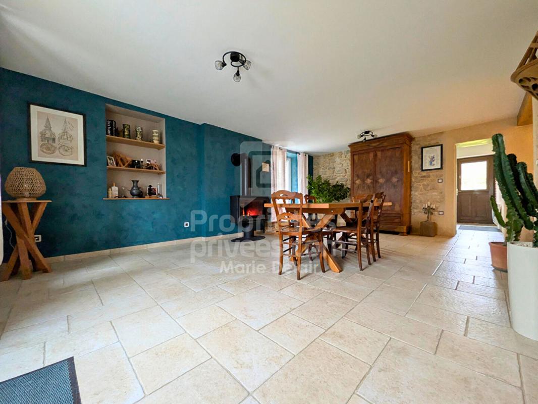 TRONSANGES Maison Tronsanges 5 pièce(s) 146 m2 2