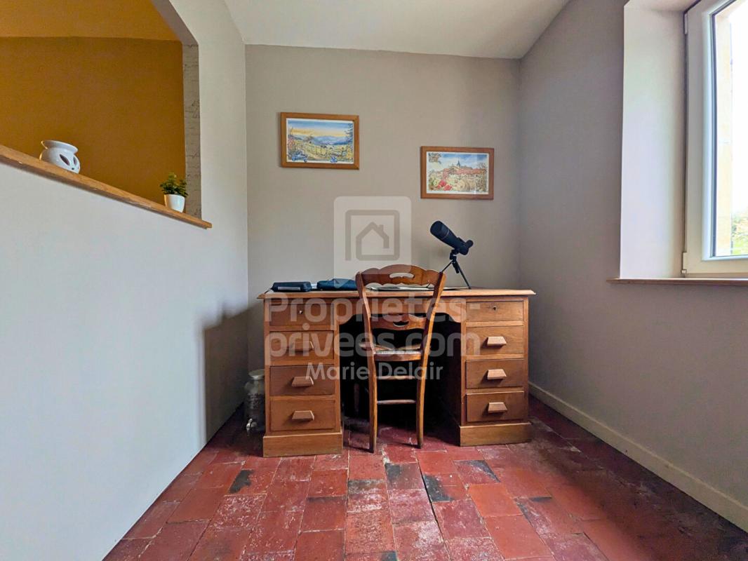 TRONSANGES Maison Tronsanges 5 pièce(s) 146 m2 7