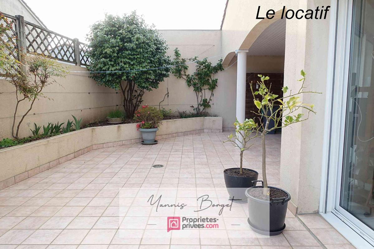 CHAVAGNES-EN-PAILLERS Ensemble immobilier avec double habitation - coeur de bourg de Chavagnes-en-Paillers 10