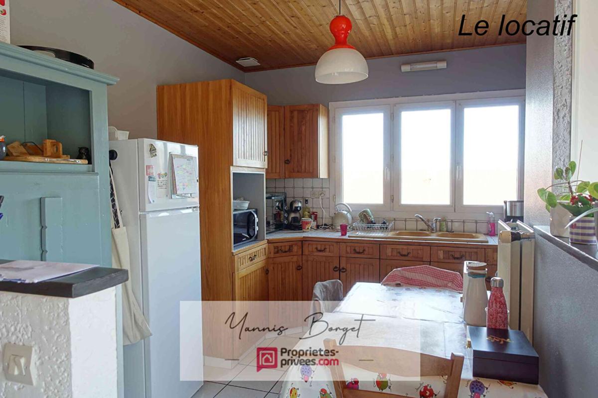 CHAVAGNES-EN-PAILLERS Ensemble immobilier avec double habitation - coeur de bourg de Chavagnes-en-Paillers 13