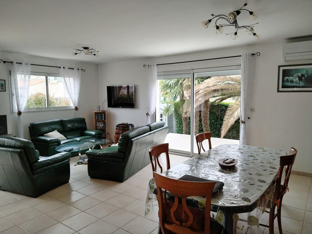 ROYAN Maison à Royan 5 pièces 110 m2 avec jardin et sous sol total 1