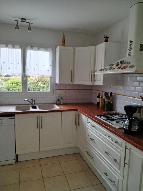 ROYAN Maison à Royan 5 pièces 110 m2 avec jardin et sous sol total 12