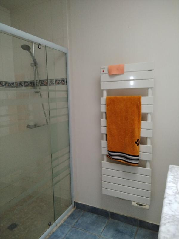 ROYAN Maison à Royan 5 pièces 110 m2 avec jardin et sous sol total 16