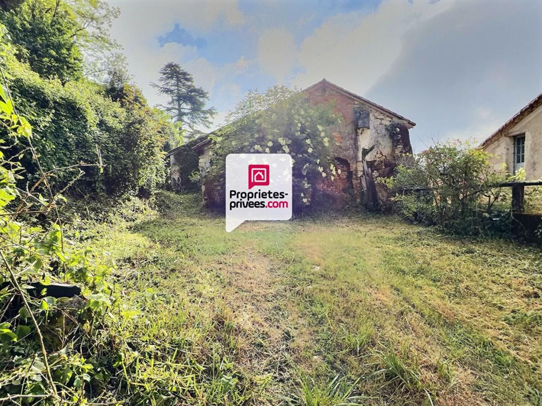 SAINT-AQUILIN Maison T2/3 d'env. 98m² à réhabiliter en plein coeur du bourg de SAINT-AQUILIN (24110) 14