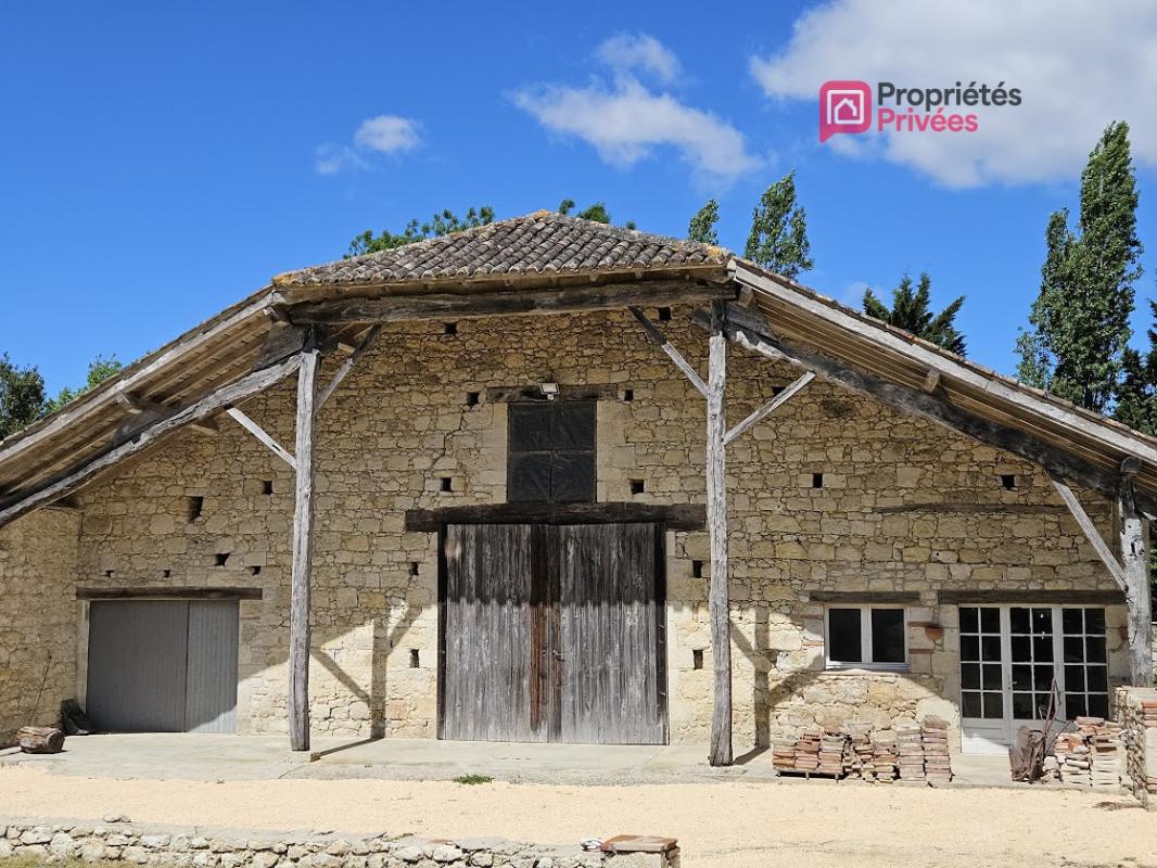 VALENCE Propriété de charme - Maison de maître 245 m², Grange, piscine - 2 ha avec vue dominante 14