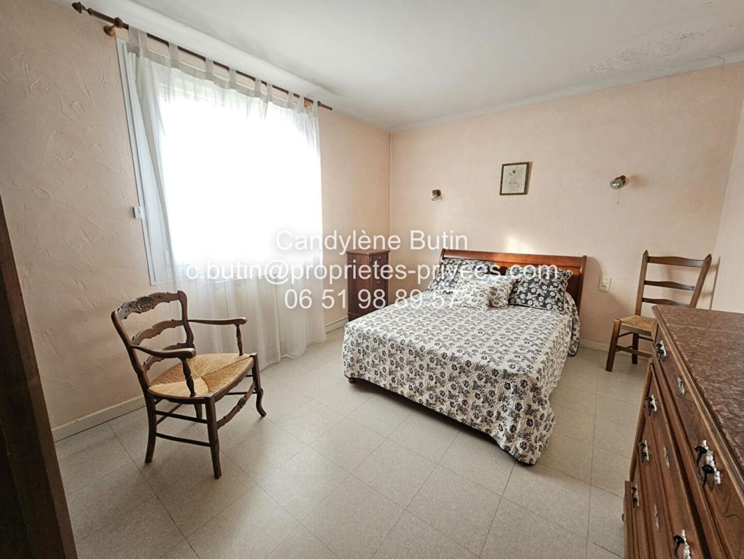 BEZIERS maison de ville avec extérieur et garage 7