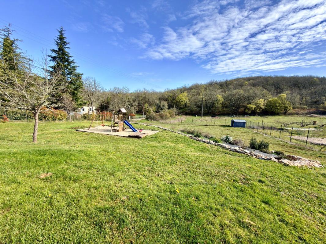 ARCAMBAL Maison 4 pièces récente de plain-pied, proche Cahors 2