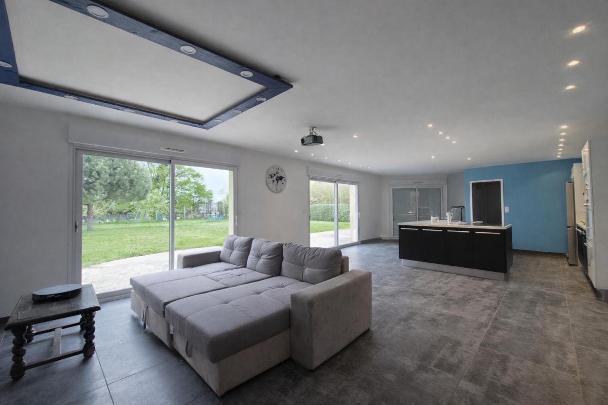 LANDES-LE-GAULOIS Maison Landes Le Gaulois - 4 chambres - dépendance - fort potentiel 2