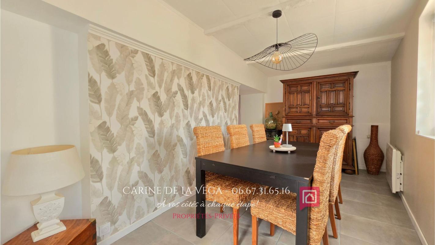 FOS FOS (34) - Maison de village rénovée avec terrasse 60 m² et 6 caves - 126 m² de charme 1