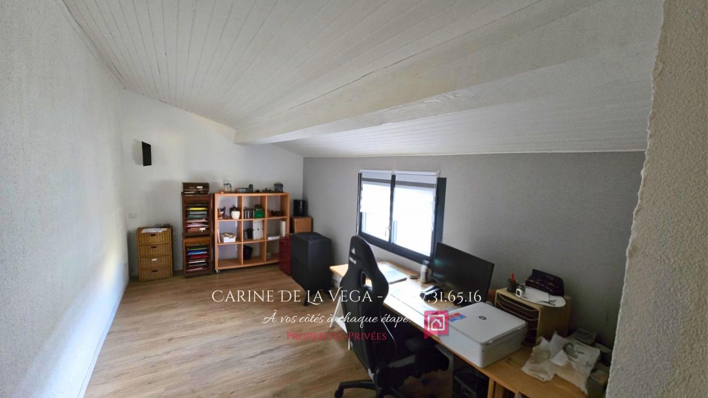 FOS FOS (34) - Maison de village rénovée avec terrasse 60 m² et 6 caves - 126 m² de charme 11