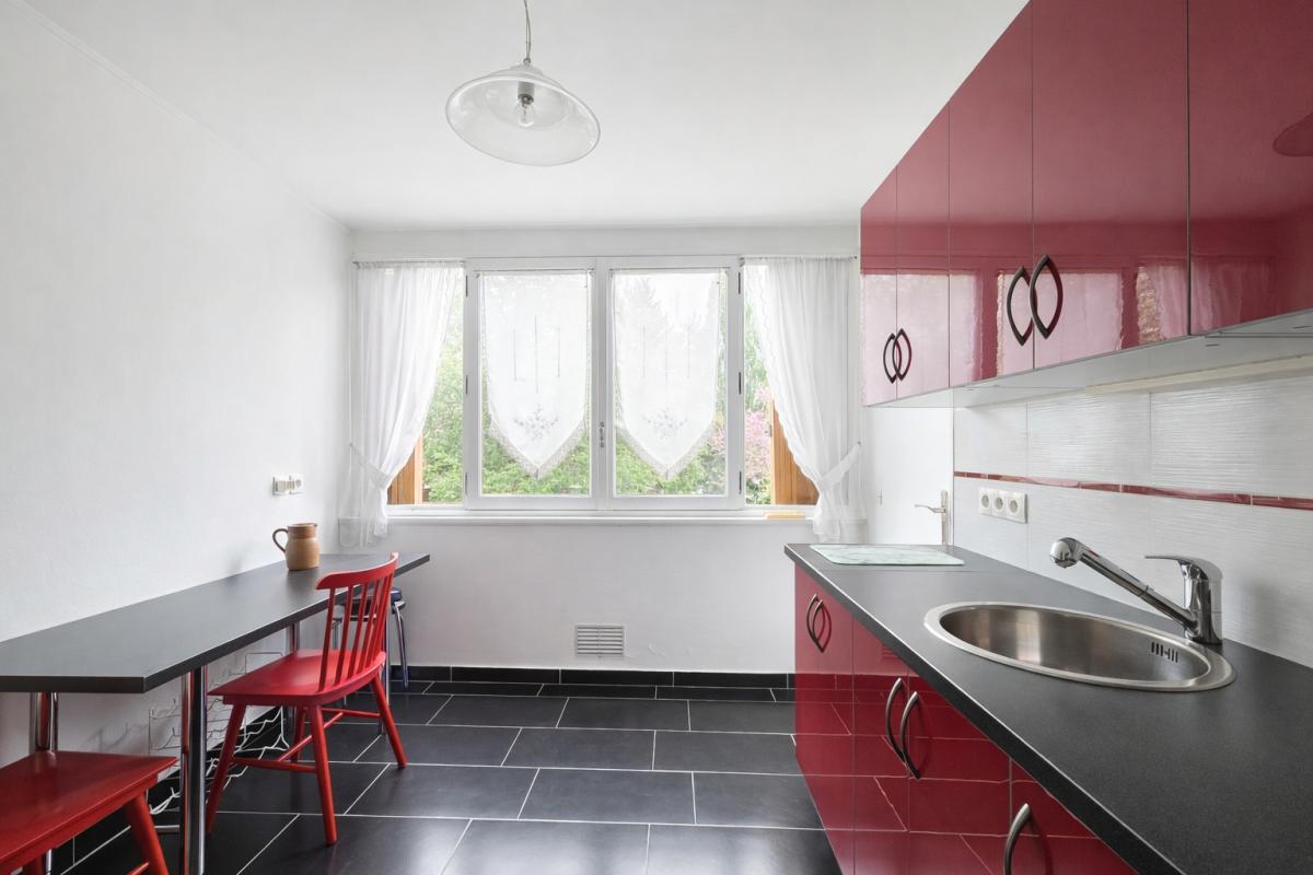 FONTENAY-LE-FLEURY Appartement Fontenay Le Fleury 3 pièce(s) 55 m2 5