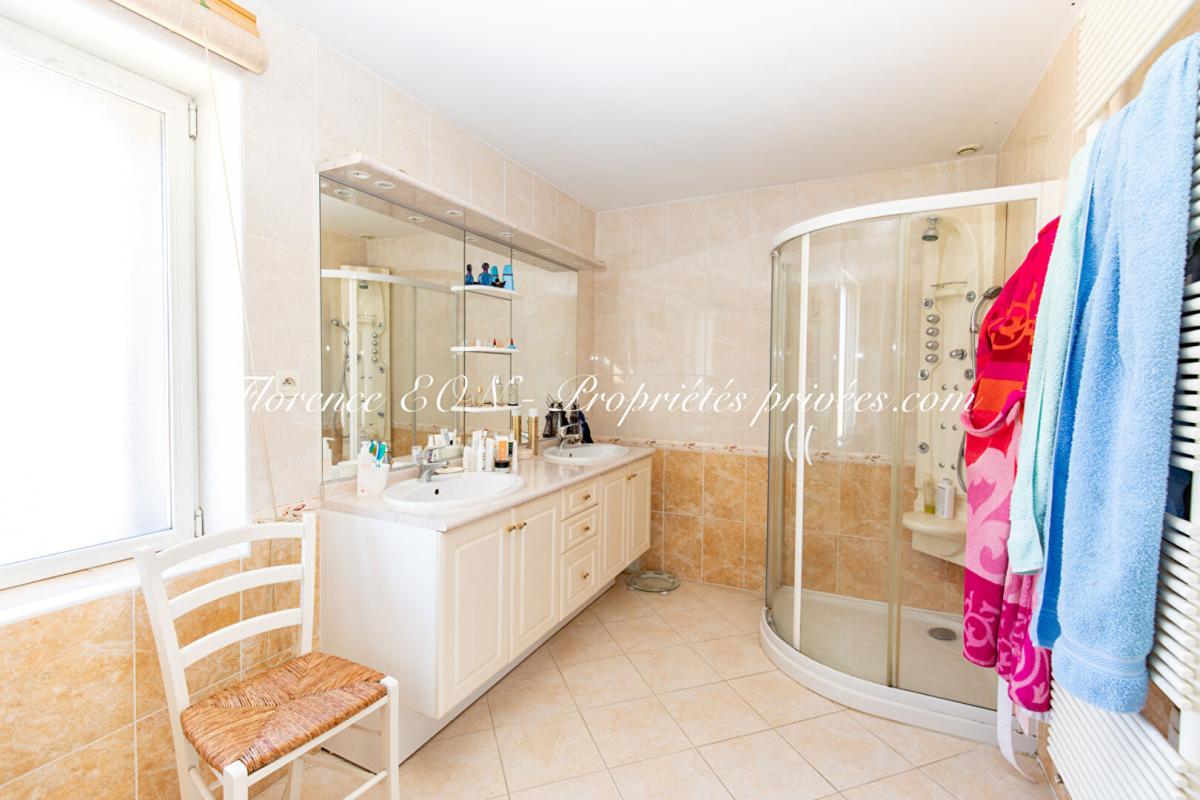 ARGENTRE-DU-PLESSIS Maison Argentre Du Plessis 5 pièce(s) 175 m2 7