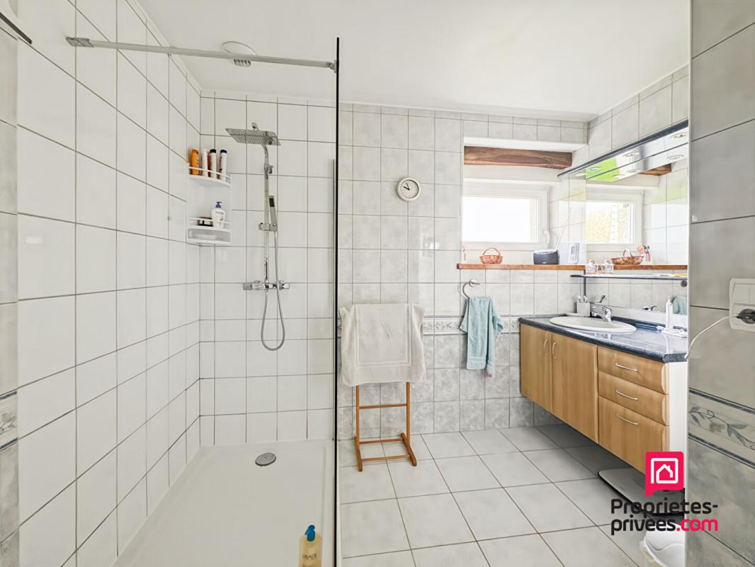 POUILLY-EN-AUXOIS Charmante Maison en pierres avec jardin et dépendance proche Pouilly en Auxois 8