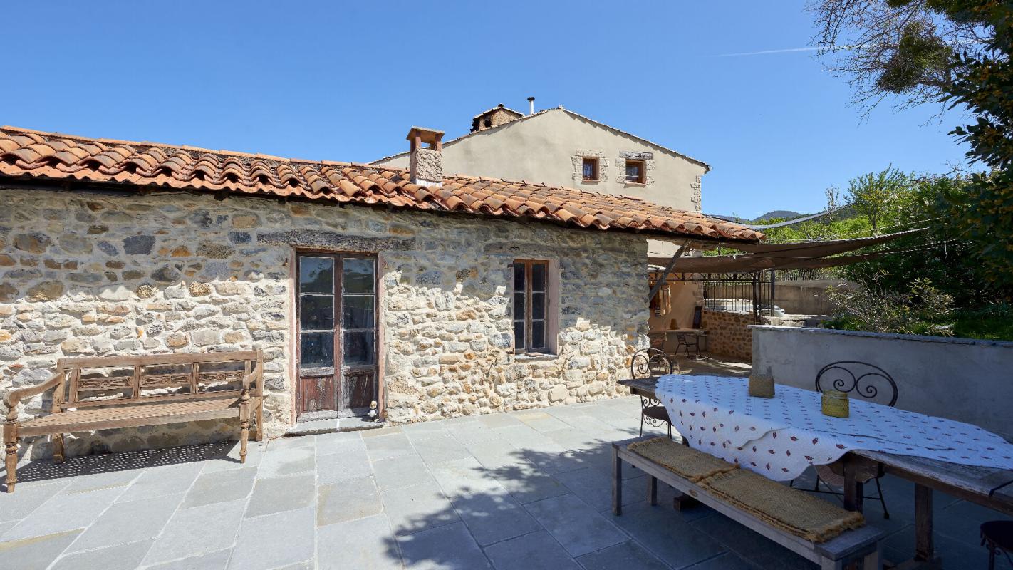 THOARD Maison Thoard 9 pièce(s) 9