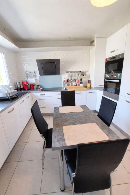 LANESTER T3 lumineux -77 m²  - Garage + cave + parking - Quartier  Parc du Plessis - Très calme 4