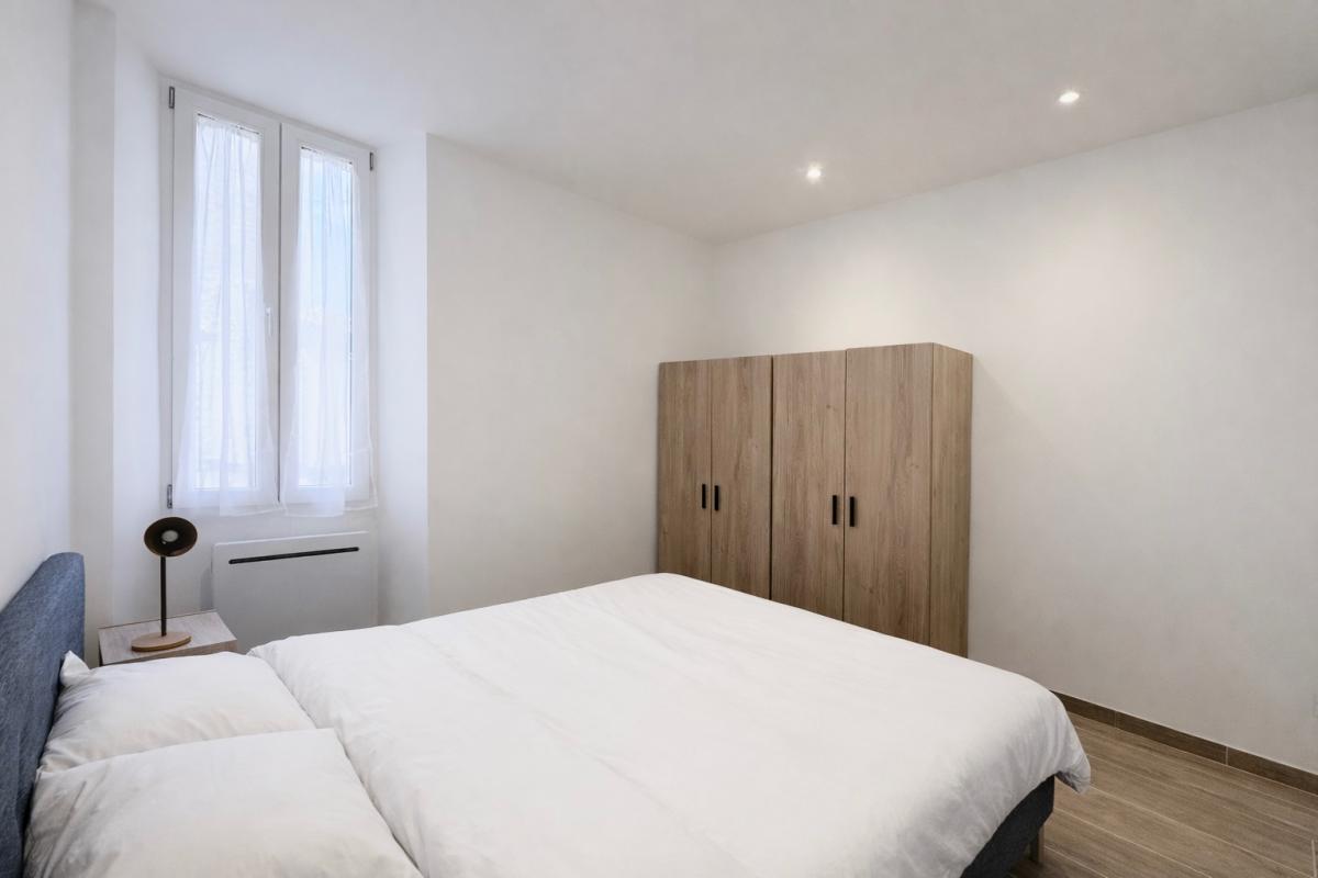 LE CANNET Appartement rénové Le Cannet limite Cannes 2 pièces 57 m2 duplex 12