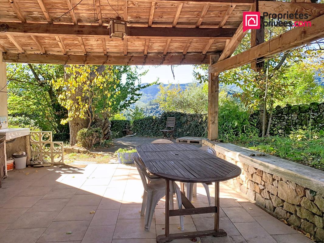 NOTRE-DAME-DE-LA-ROUVIERE Maison Notre dame de la rouvière 7 pièce(s) 125 m2 1