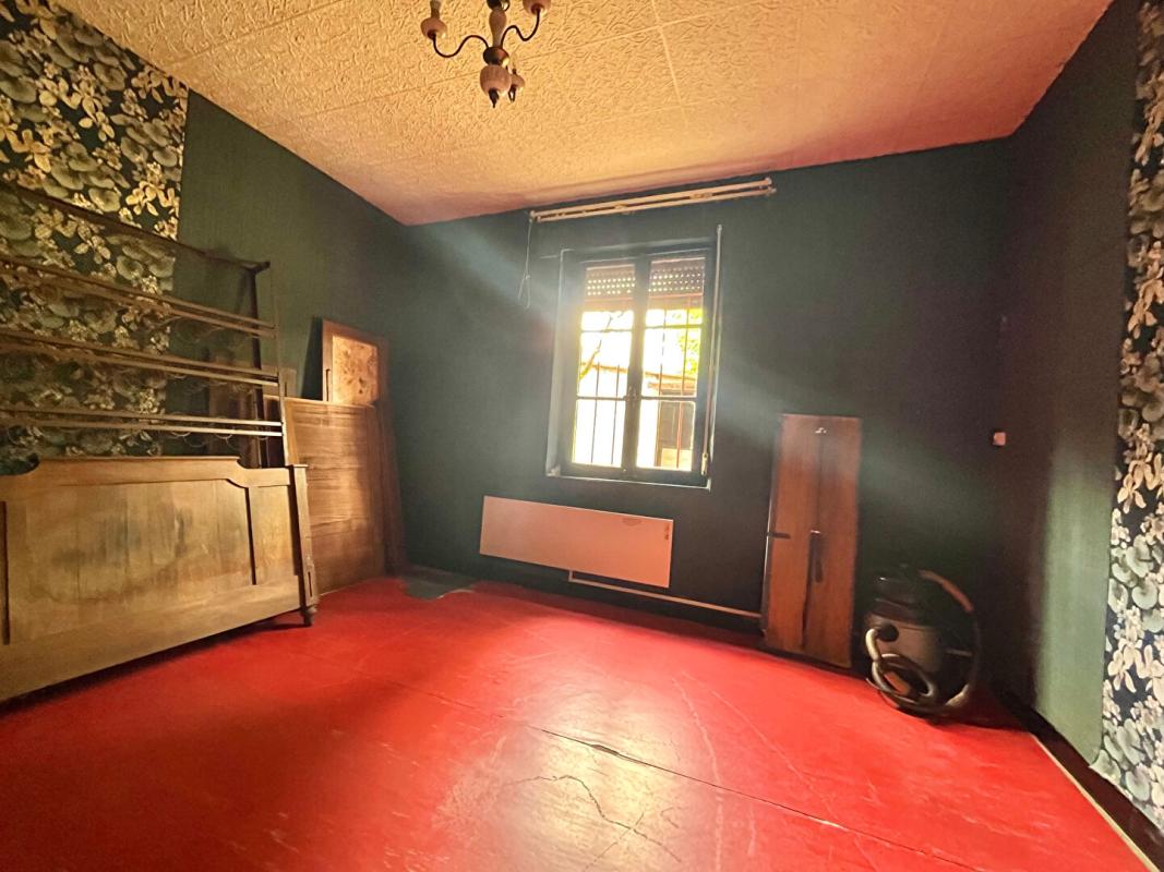 NOYON Maison Noyon 3 pièce(s) 61 m2 + 25 m² Véranda  et Terrain arboré 9