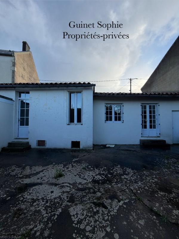 LUCON Maison Lucon 9 pièce(s) 109.11 m2 12