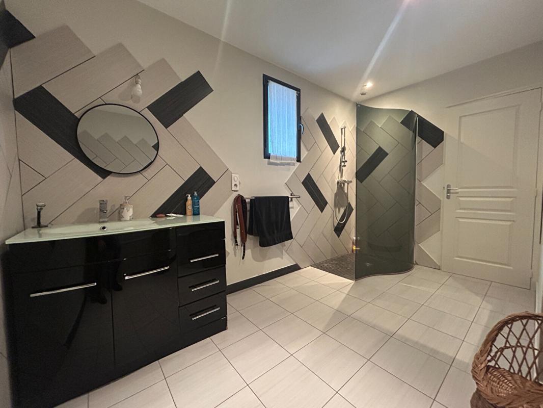 DRAIN Maison Drain 8 pièce(s) 185 m2 8