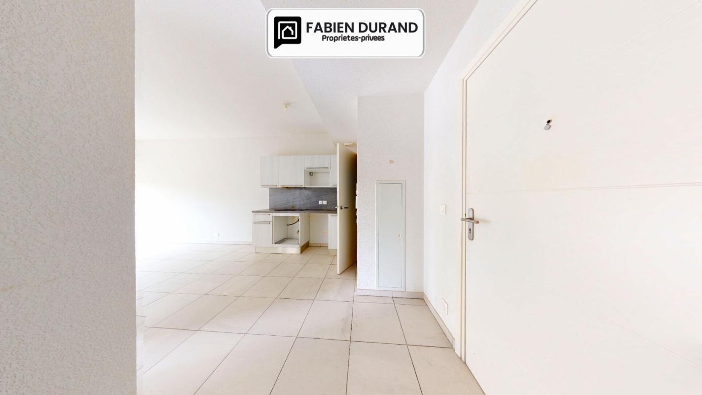 NICE Nice Ouest Appartement 2 pièces avec grande terrasse et parking 12