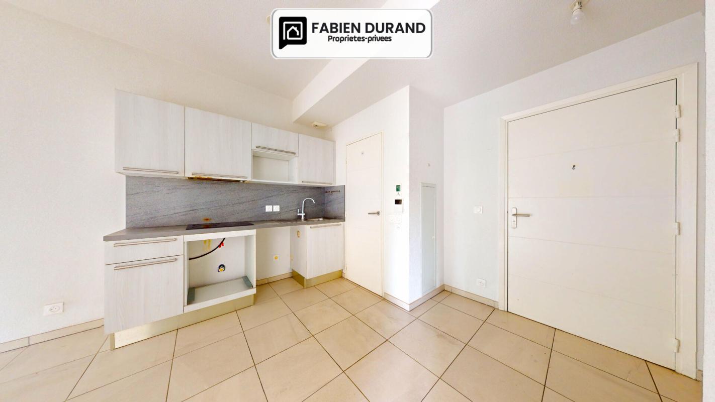 NICE Nice Ouest Appartement 2 pièces avec grande terrasse et parking 13