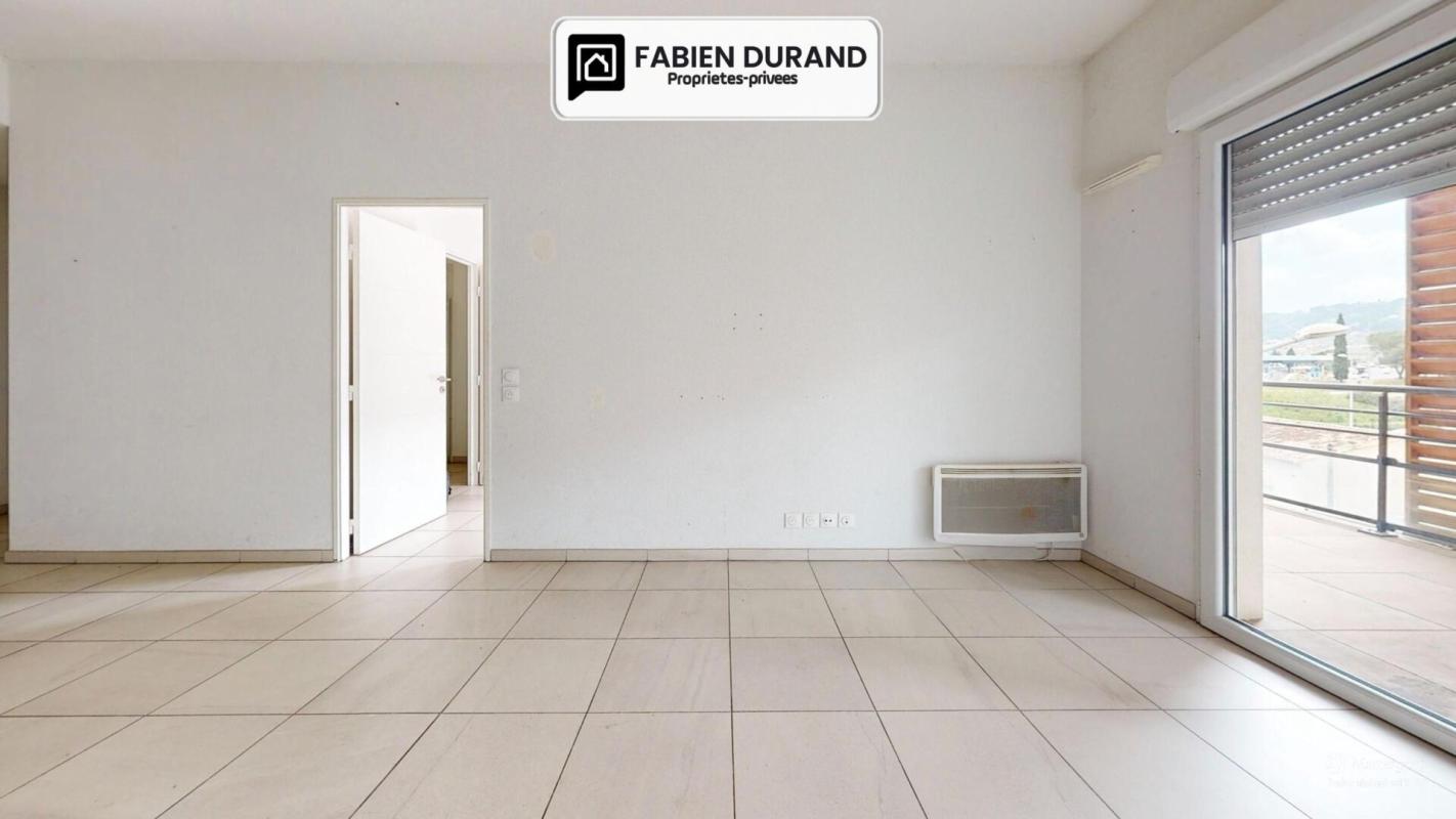 NICE Nice Ouest Appartement 2 pièces avec grande terrasse et parking 7