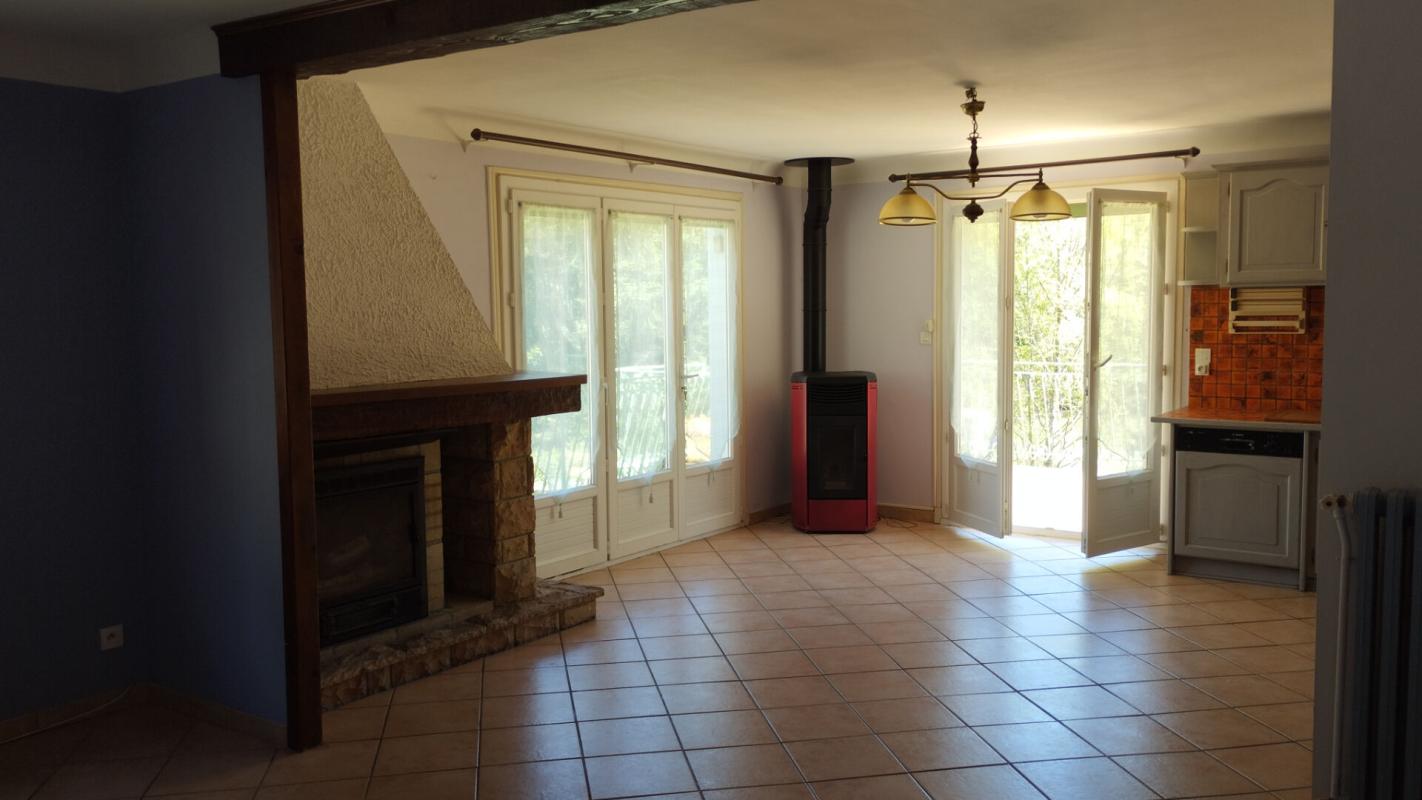 CAMPAGNE-SUR-AUDE Maison de Village 4