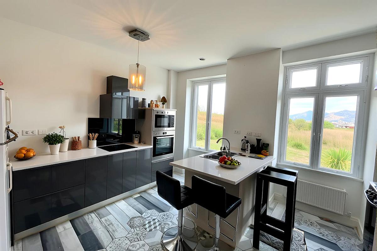 SAINT-SAMSON Maison de Maître avec grand jardin clos ? La vie à la campagne, les pieds dans le bourg 4