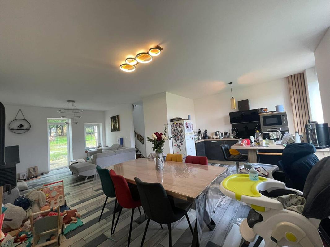 SAINT-SAMSON Maison de Maître avec grand jardin clos ? La vie à la campagne, les pieds dans le bourg 6