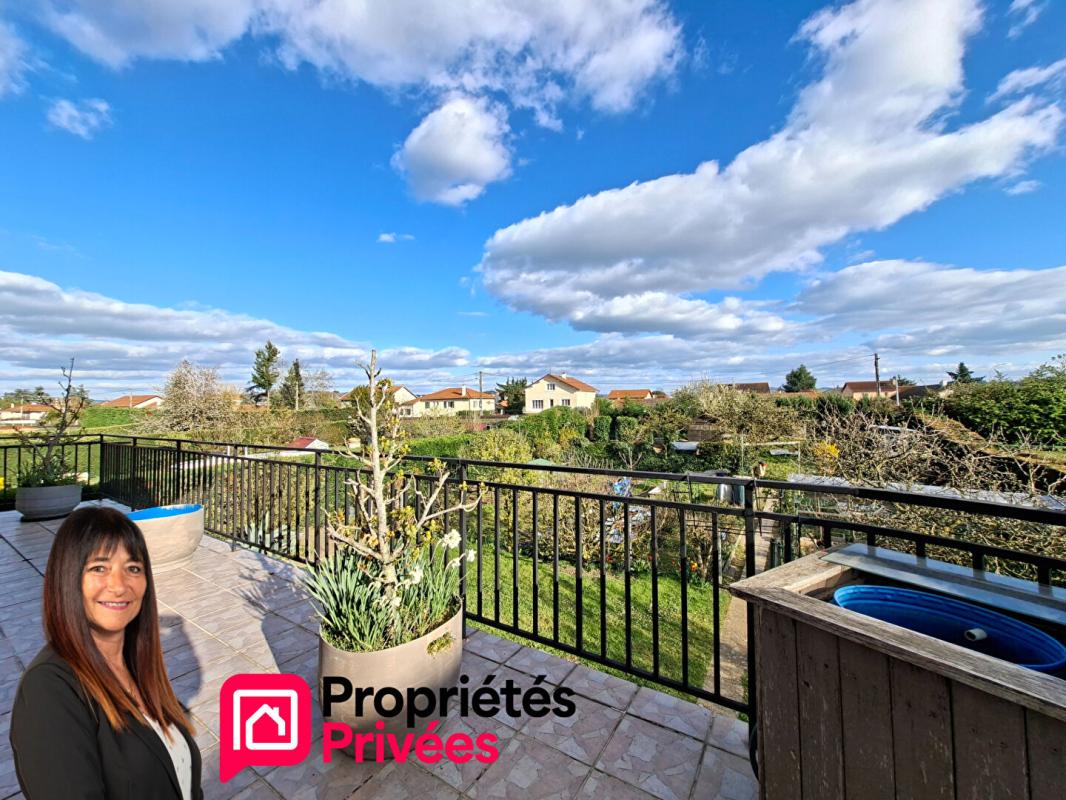 LE COTEAU Maison Le Coteau 177 m² - idéal artisan 2