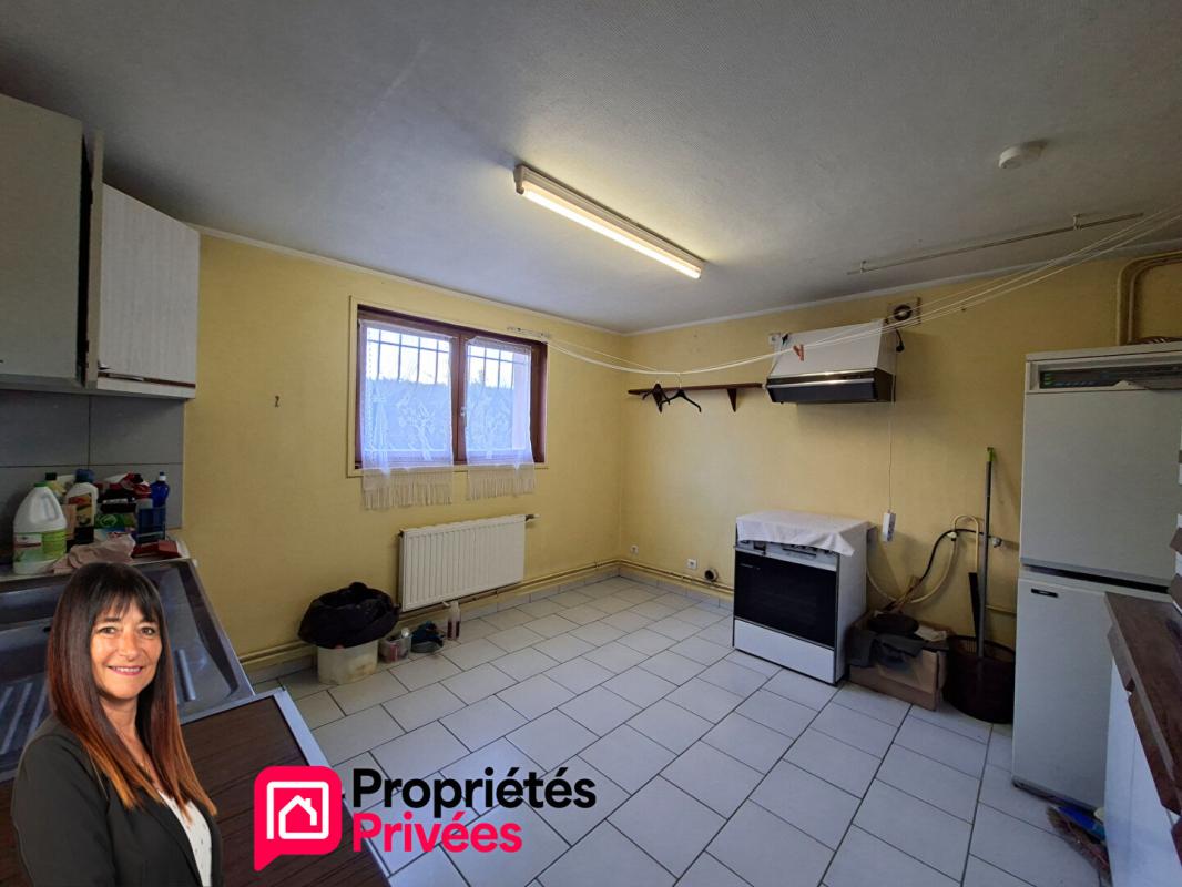 LE COTEAU Maison Le Coteau 177 m² - idéal artisan 8