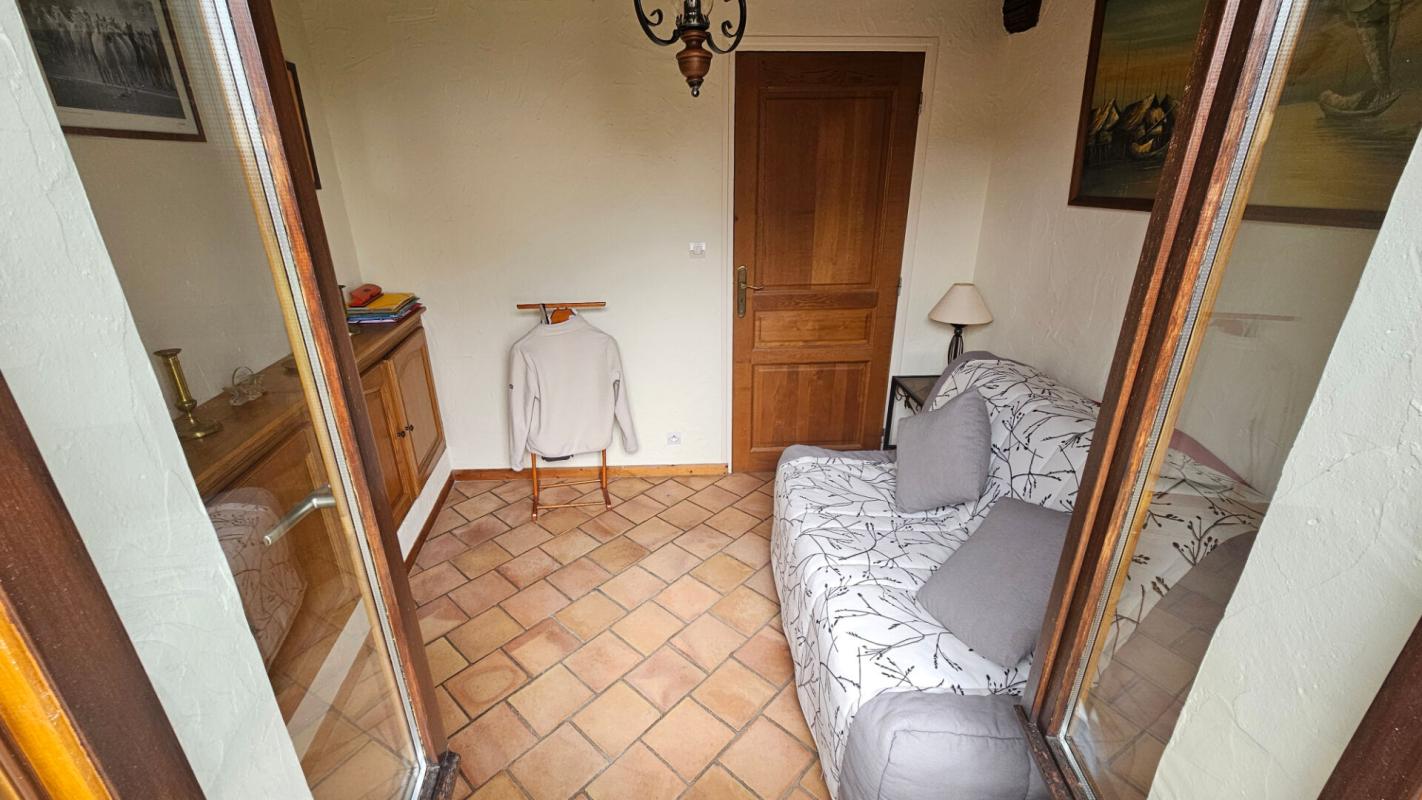 HOUDAN Houdan 12 mn / Maison de charme en parfait état de 147 m2 habitable 17