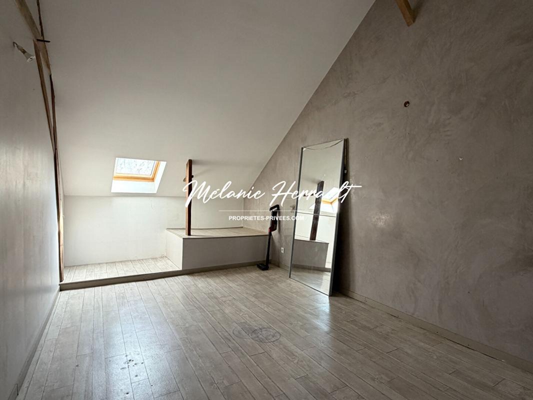 NEUVILLE-SUR-SARTHE Maison semi-mitoyenne - 5 chambres - Neuville sur Sarthe (72190) 8