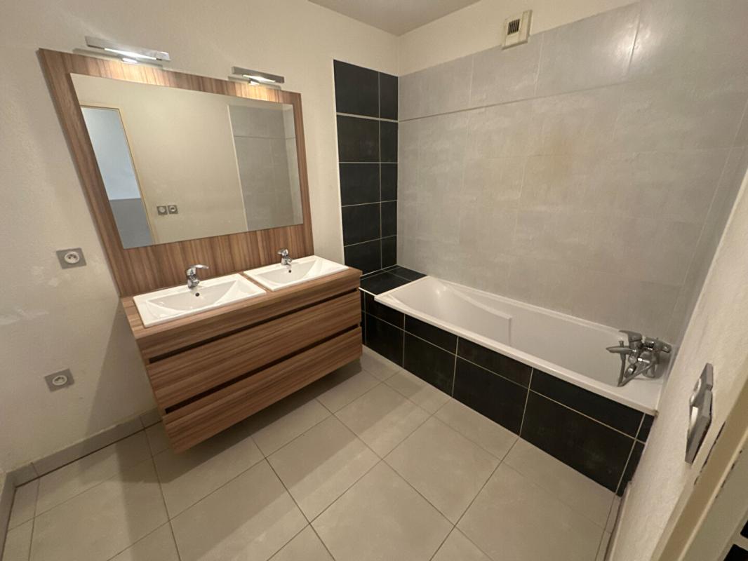 MONTPELLIER Appartement Montpellier T3 + jardin + garage 7