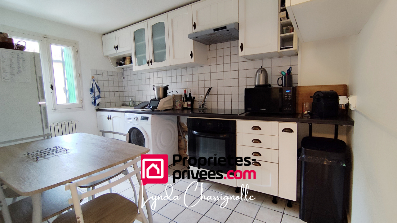 PERREUX Maison de village - rénovée et isolée - Perreux 4