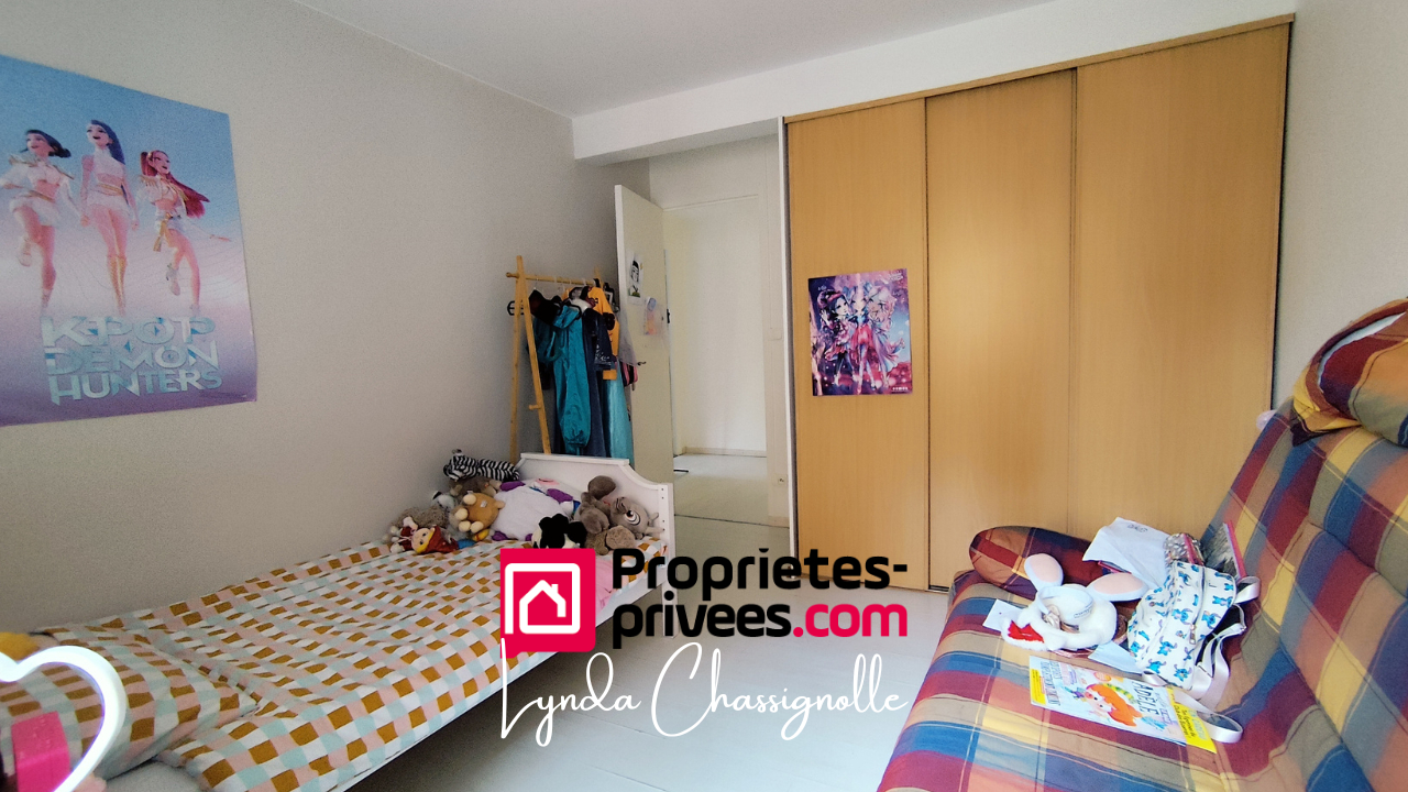 PERREUX Maison de village - rénovée et isolée - Perreux 5