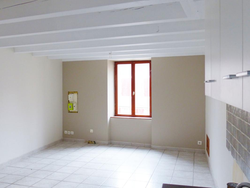 LE MONASTIER-SUR-GAZEILLE Charmante maison 6 pièces, 96m² au Monastier Sur Gazeille 2