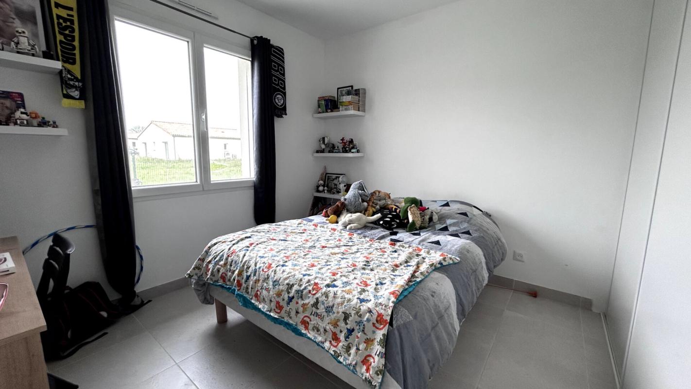 SAINT-JULIEN-L'ARS ST JULIEN L'ARS - PLAIN-PIED RÉCENT 2024 ? LUMIÈRE, CONFORT & VIE TOUT SIMPLEMENT IDÉALE 7