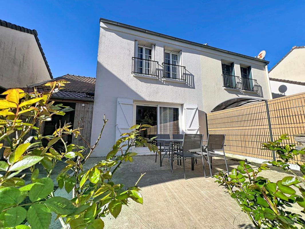 RAMBOUILLET Maison 5 chambres et 1 garage attenant 11