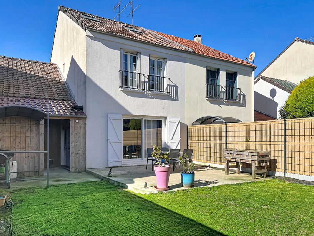 RAMBOUILLET Maison 5 chambres et 1 garage attenant 12