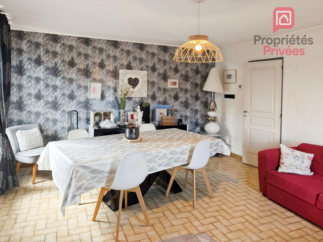 MAIZIERES-LA-GRANDE-PAROISSE Maison Maizieres La Grande Paroisse 3 chambres, terrain, grange, grenier 10