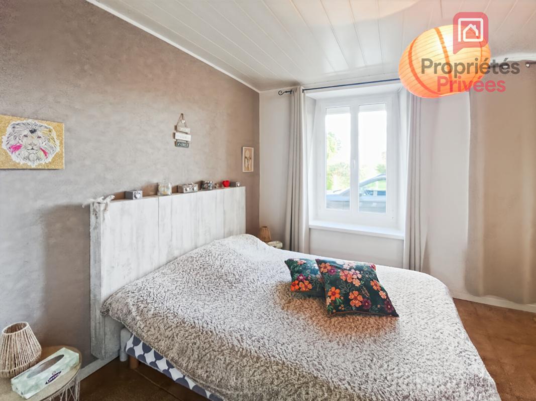 MAIZIERES-LA-GRANDE-PAROISSE Maison Maizieres La Grande Paroisse 3 chambres, terrain, grange, grenier 14