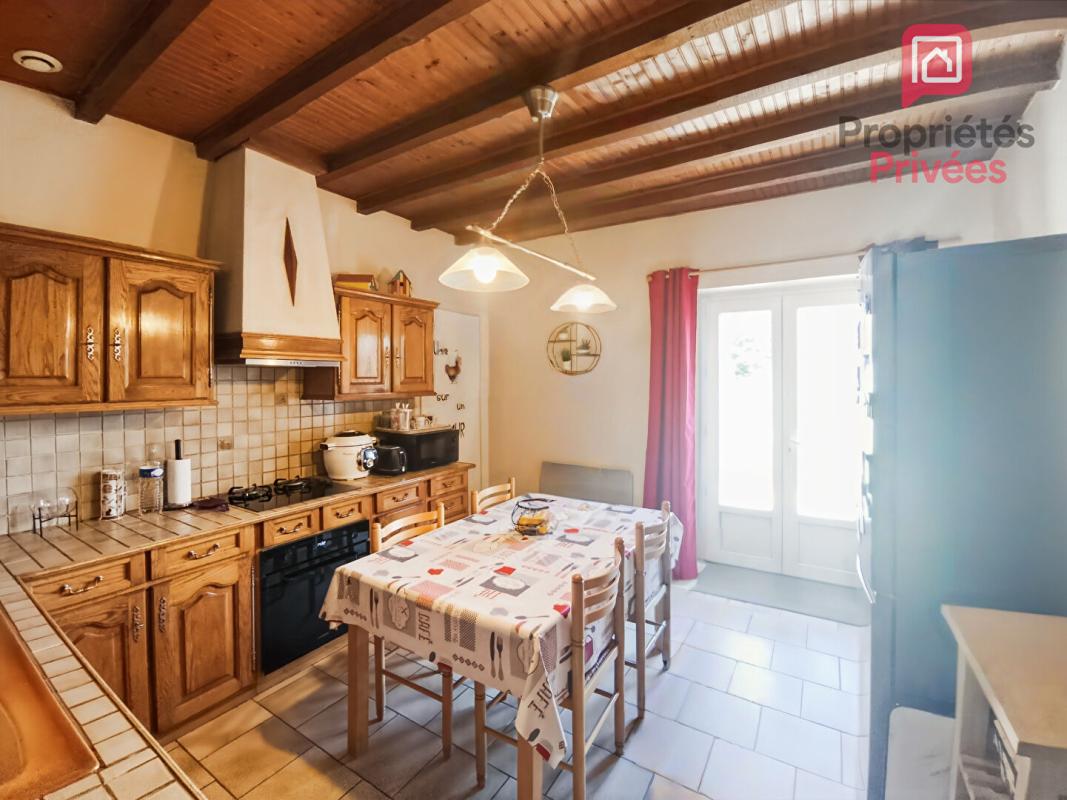 MAIZIERES-LA-GRANDE-PAROISSE Maison Maizieres La Grande Paroisse 3 chambres, terrain, grange, grenier 7