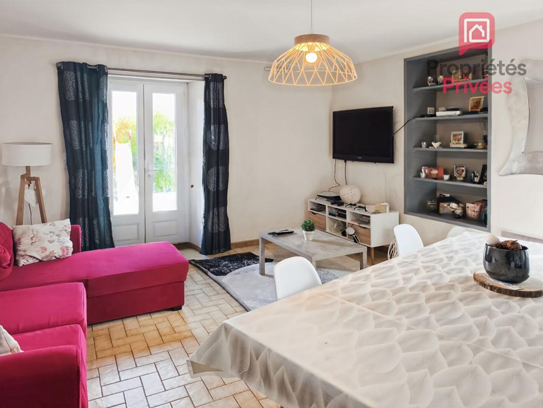 MAIZIERES-LA-GRANDE-PAROISSE Maison Maizieres La Grande Paroisse 3 chambres, terrain, grange, grenier 8