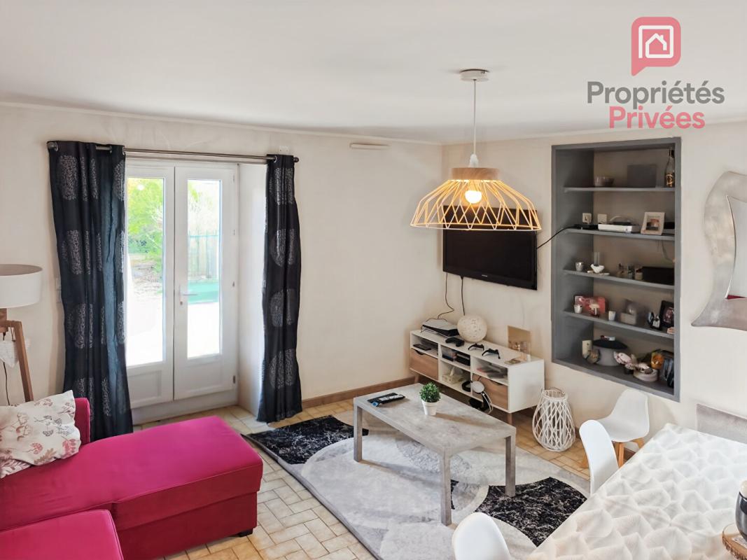 MAIZIERES-LA-GRANDE-PAROISSE Maison Maizieres La Grande Paroisse 3 chambres, terrain, grange, grenier 9