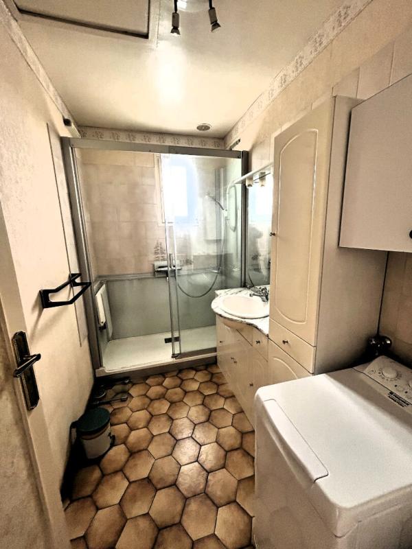 MARINES MARINES MEME. PAVILLON INDIVIDUEL DE PLAIN-PIED DE 82 M² PLUS UNE VERANDA DE 24.5 M² SUR UN TERRAIN DE500 M² 16